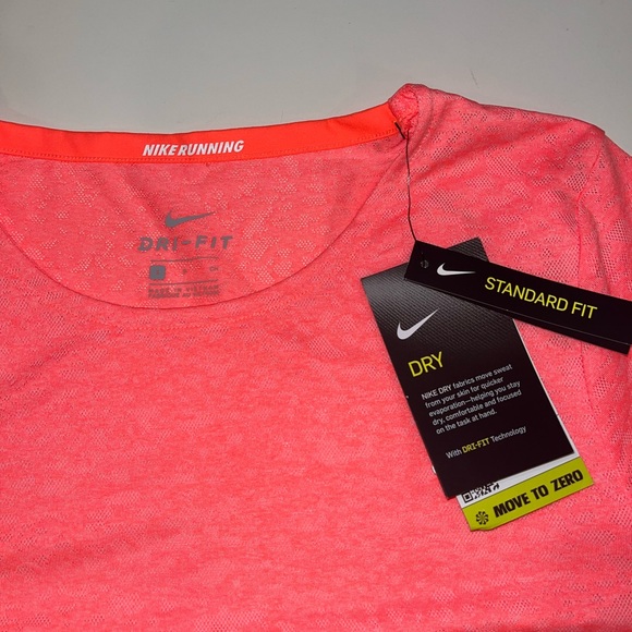 Nike Running Division DRI-fit shirt - Picture 2 of 3